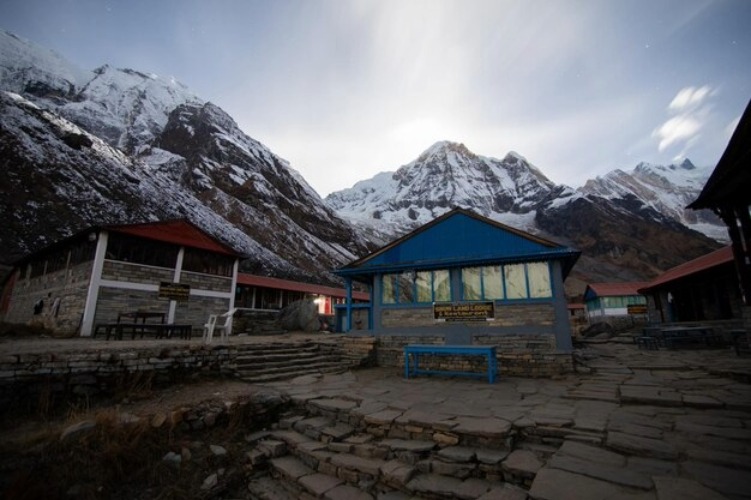 picturesque landscape annapurna south annapurna i ranges_709698 1199